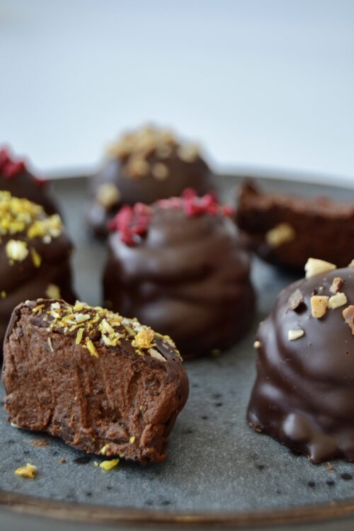 6 Chokoladetrøfler - 2 stk. rom, 2 stk. hindbær og 2 stk. appelsin - Image 2
